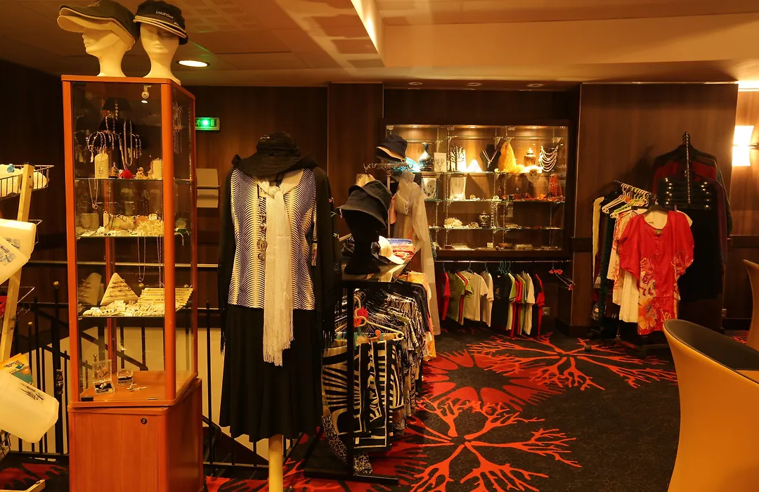 Hotel Gloria & Avenue-1