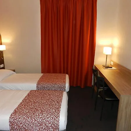 Hotel Gloria & Avenue-3
